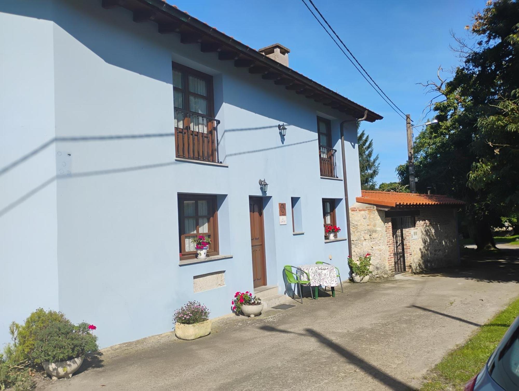 Casa Rural Casa Azul Villahormes Exterior foto