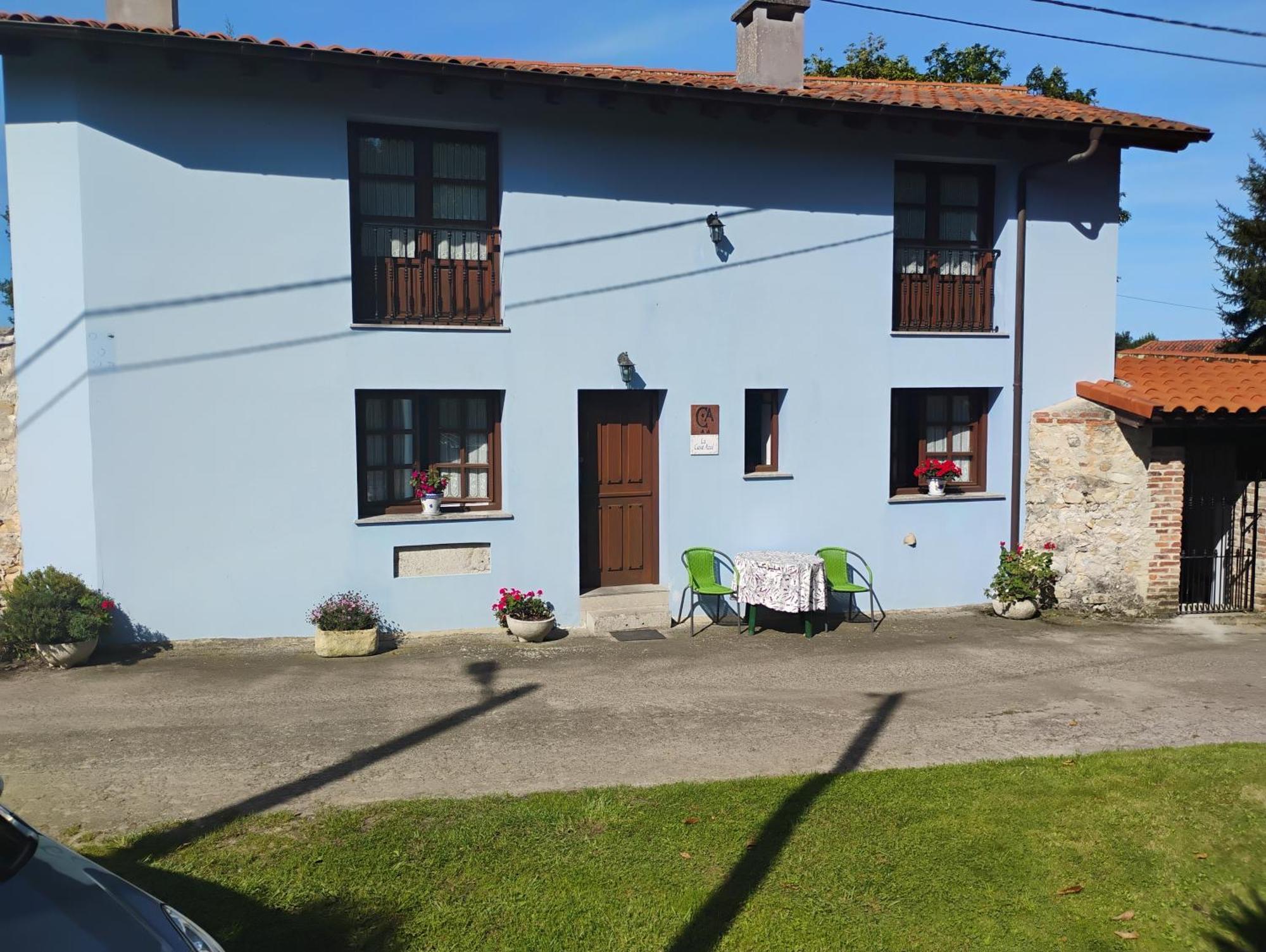 Casa Rural Casa Azul Villahormes Exterior foto